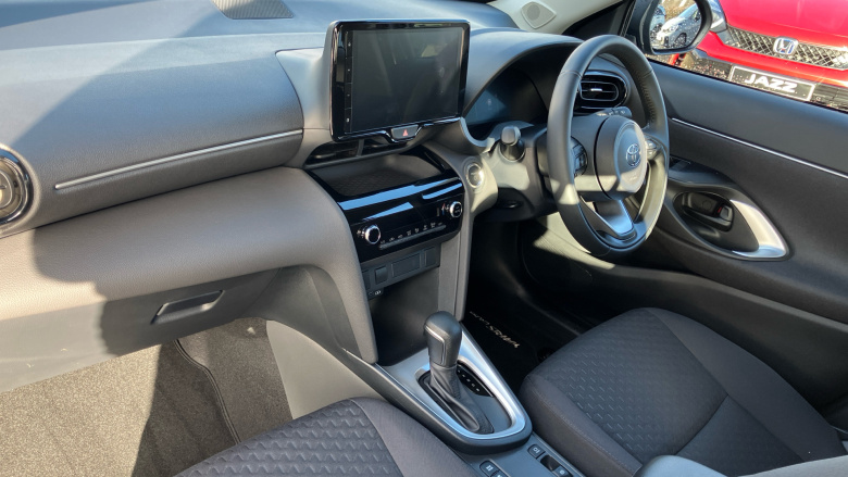 Toyota Yaris Cross 1.5 Hybrid Icon 5dr CVT Hybrid Estate